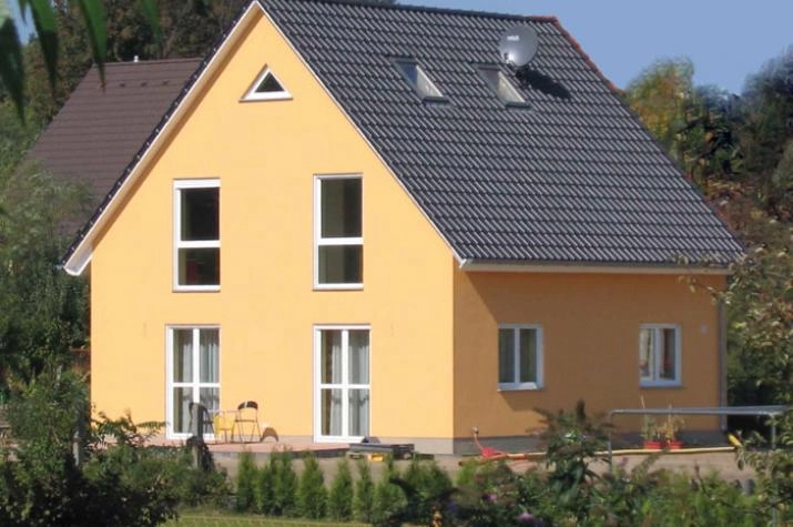 Häuser mit EG plus ausgebautem DG 100 bis 200 - Effizienz  pur - 