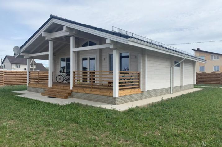 Holzhaus 