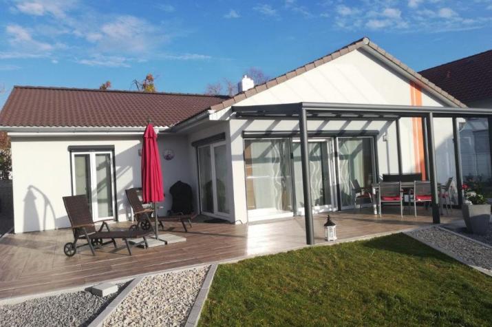 Moderner Bungalow  - 