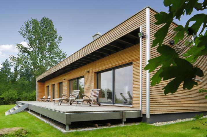 Moderner Bungalow - Außenansicht Moderner Bungalow - Außenansicht